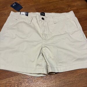 Women’s Gap Tan Classic Midrise Shorts Size 14 NWT